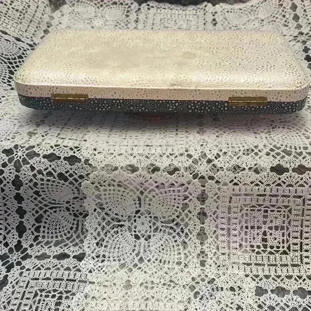 Vintage
PREMIER CUTLERY CMPY Genuine Mother of Pearl Stainless Steel knife set - Picture 5 of 16